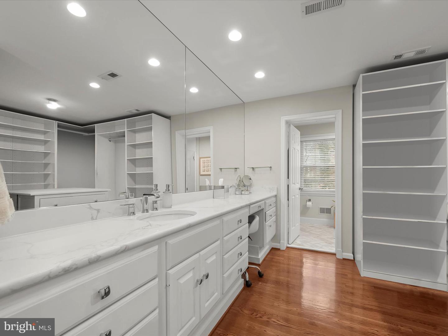 5135 YUMA ST NW, WASHINGTON, District Of Columbia 20016, 4 Bedrooms Bedrooms, ,5 BathroomsBathrooms,Residential,For sale,5135 YUMA ST NW,DCDC2211618 MLS # DCDC2211618