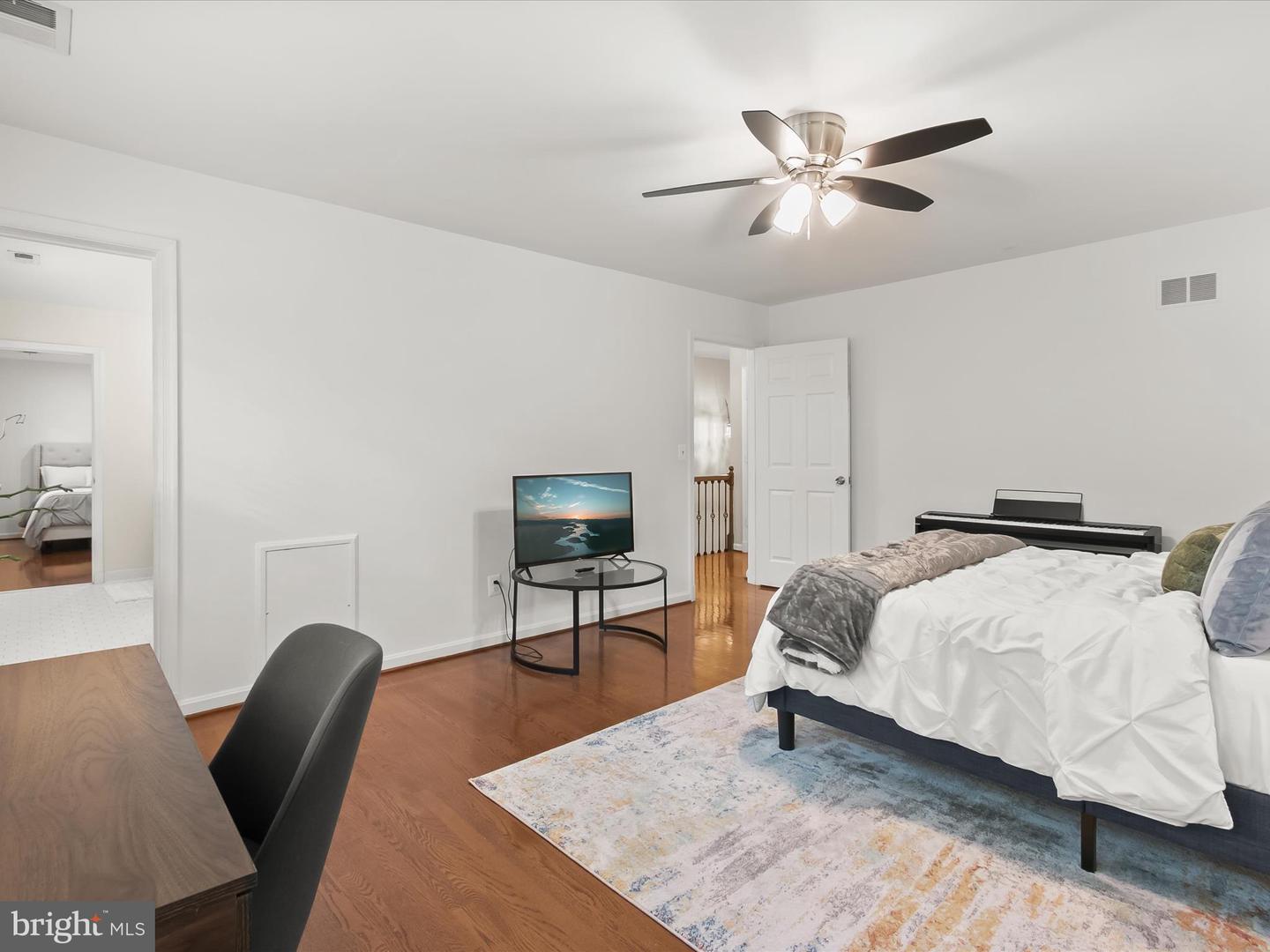 5135 YUMA ST NW, WASHINGTON, District Of Columbia 20016, 4 Bedrooms Bedrooms, ,5 BathroomsBathrooms,Residential,For sale,5135 YUMA ST NW,DCDC2211618 MLS # DCDC2211618