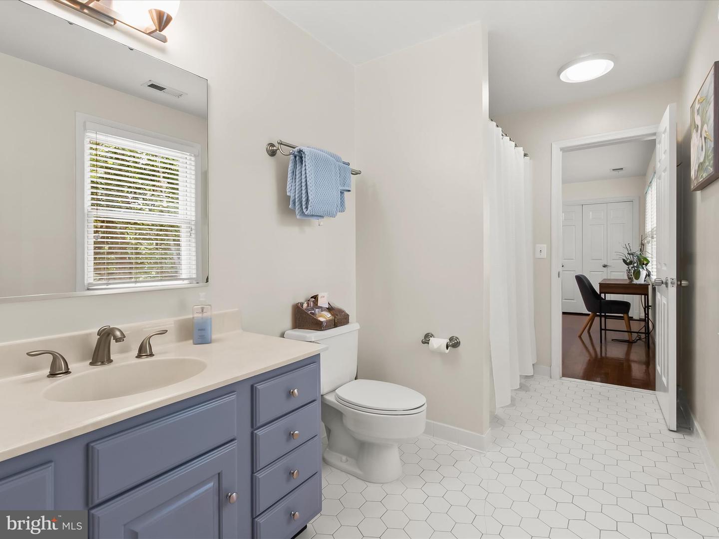 5135 YUMA ST NW, WASHINGTON, District Of Columbia 20016, 4 Bedrooms Bedrooms, ,5 BathroomsBathrooms,Residential,For sale,5135 YUMA ST NW,DCDC2211618 MLS # DCDC2211618