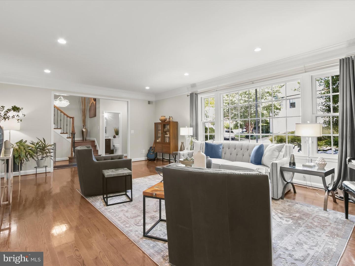 5135 YUMA ST NW, WASHINGTON, District Of Columbia 20016, 4 Bedrooms Bedrooms, ,5 BathroomsBathrooms,Residential,For sale,5135 YUMA ST NW,DCDC2211618 MLS # DCDC2211618