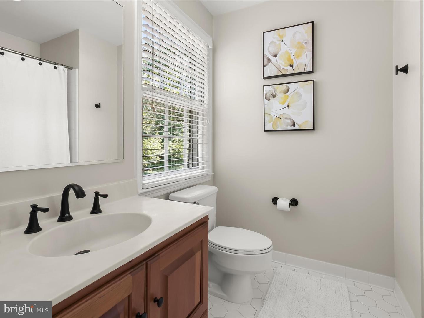 5135 YUMA ST NW, WASHINGTON, District Of Columbia 20016, 4 Bedrooms Bedrooms, ,5 BathroomsBathrooms,Residential,For sale,5135 YUMA ST NW,DCDC2211618 MLS # DCDC2211618
