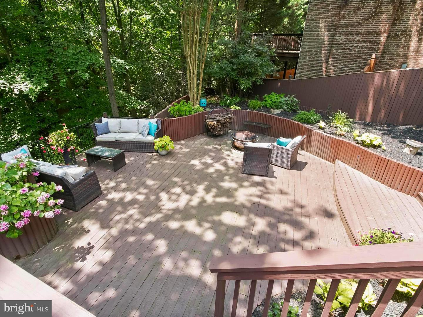 5135 YUMA ST NW, WASHINGTON, District Of Columbia 20016, 4 Bedrooms Bedrooms, ,5 BathroomsBathrooms,Residential,For sale,5135 YUMA ST NW,DCDC2211618 MLS # DCDC2211618