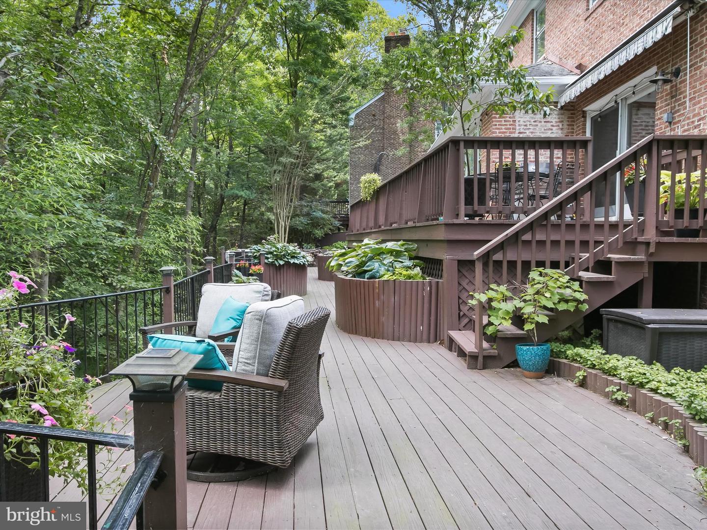 5135 YUMA ST NW, WASHINGTON, District Of Columbia 20016, 4 Bedrooms Bedrooms, ,5 BathroomsBathrooms,Residential,For sale,5135 YUMA ST NW,DCDC2211618 MLS # DCDC2211618