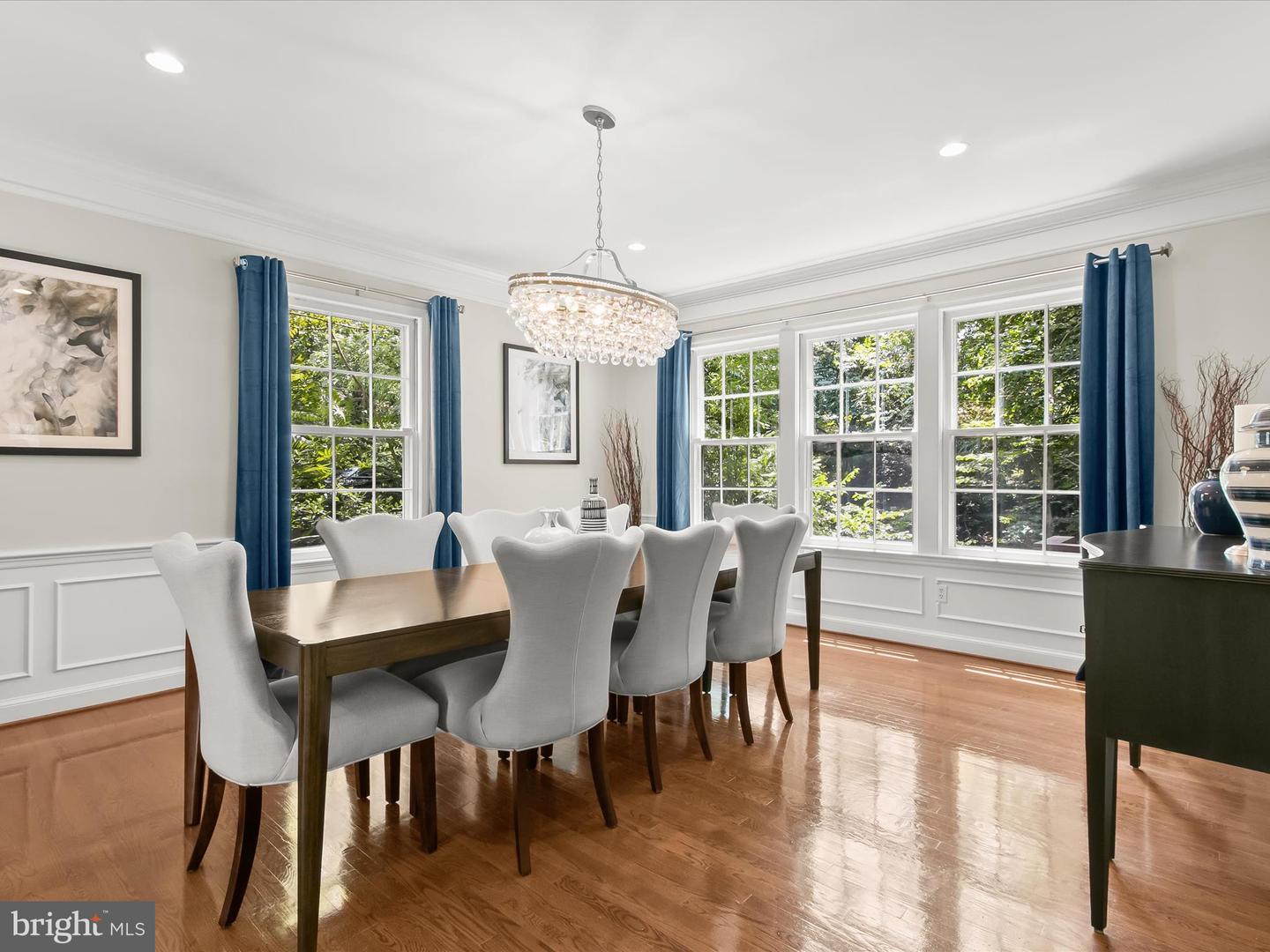 5135 YUMA ST NW, WASHINGTON, District Of Columbia 20016, 4 Bedrooms Bedrooms, ,5 BathroomsBathrooms,Residential,For sale,5135 YUMA ST NW,DCDC2211618 MLS # DCDC2211618