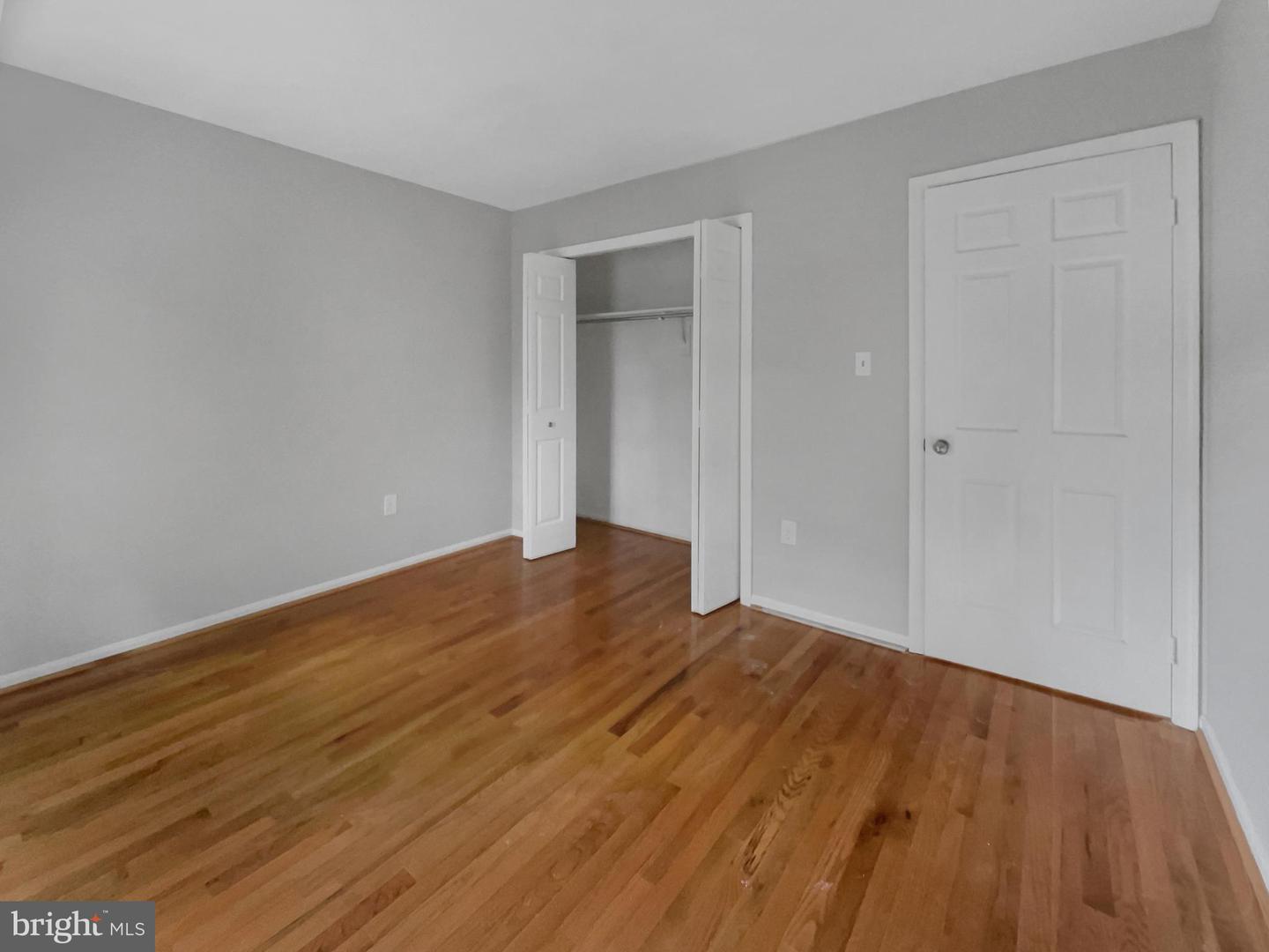 7227 GENTIAN CT, SPRINGFIELD, Virginia 22152, 3 Bedrooms Bedrooms, ,2 BathroomsBathrooms,Residential,For sale,7227 GENTIAN CT,VAFX2256944 MLS # VAFX2256944