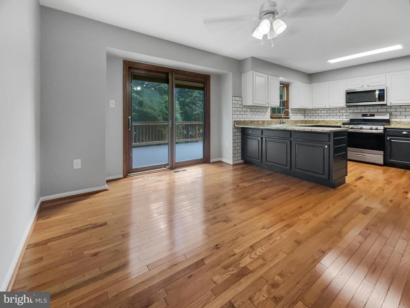 7227 GENTIAN CT, SPRINGFIELD, Virginia 22152, 3 Bedrooms Bedrooms, ,2 BathroomsBathrooms,Residential,For sale,7227 GENTIAN CT,VAFX2256944 MLS # VAFX2256944