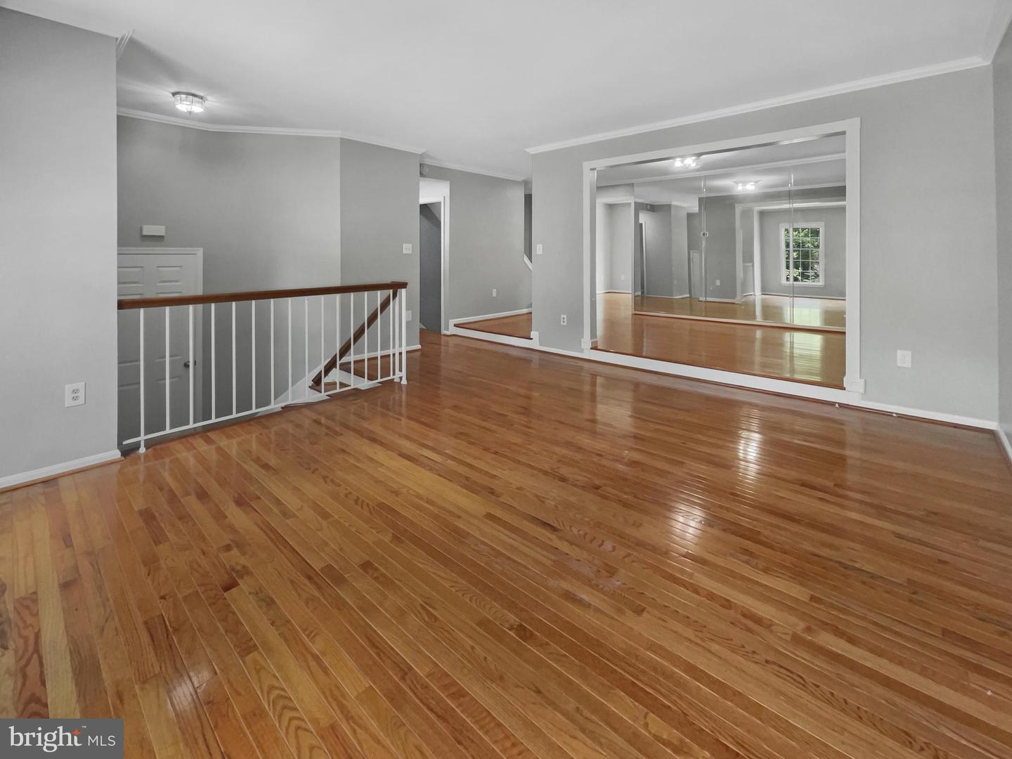 7227 GENTIAN CT, SPRINGFIELD, Virginia 22152, 3 Bedrooms Bedrooms, ,2 BathroomsBathrooms,Residential,For sale,7227 GENTIAN CT,VAFX2256944 MLS # VAFX2256944