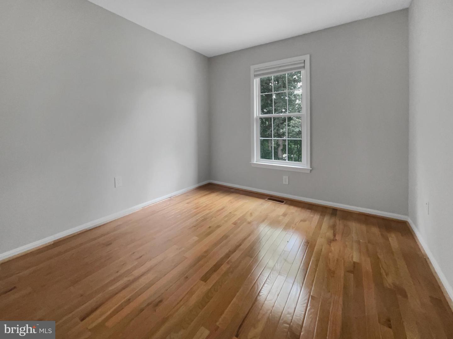7227 GENTIAN CT, SPRINGFIELD, Virginia 22152, 3 Bedrooms Bedrooms, ,2 BathroomsBathrooms,Residential,For sale,7227 GENTIAN CT,VAFX2256944 MLS # VAFX2256944