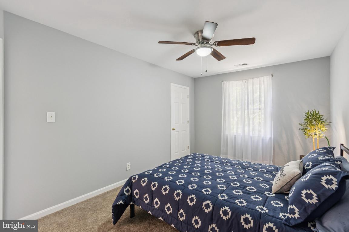 4209 OAKHILL RD, FREDERICKSBURG, Virginia 22408, 4 Bedrooms Bedrooms, 8 Rooms Rooms,2 BathroomsBathrooms,Residential,For sale,4209 OAKHILL RD,VASP2034864 MLS # VASP2034864