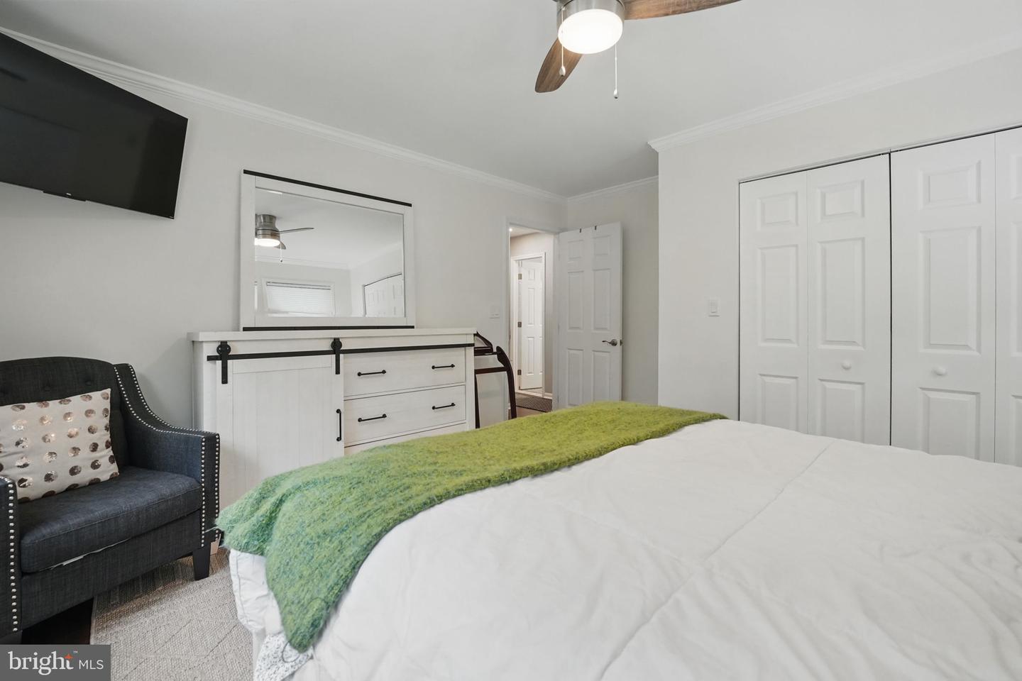 6404 YATES FORD RD, MANASSAS, Virginia 20111, 4 Bedrooms Bedrooms, ,3 BathroomsBathrooms,Residential,For sale,6404 YATES FORD RD,VAPW2099774 MLS # VAPW2099774