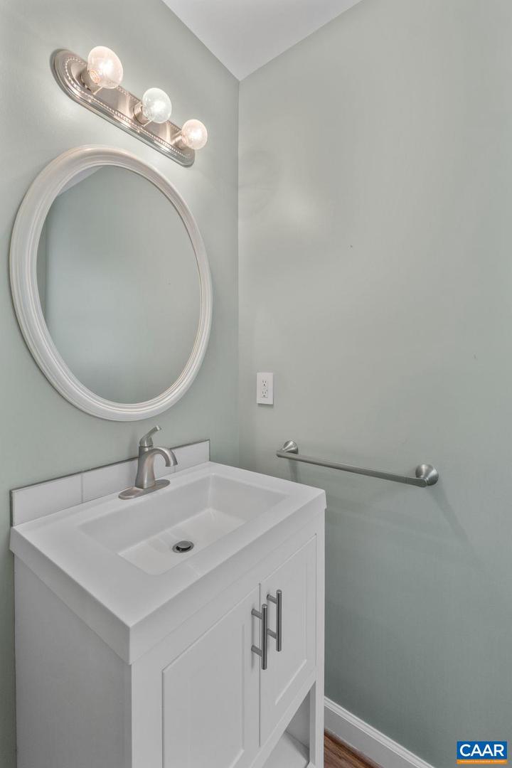 118 ROYS PL, CHARLOTTESVILLE, Virginia 22902, 4 Bedrooms Bedrooms, ,3 BathroomsBathrooms,Residential,For sale,118 ROYS PL,667032 MLS # 667032