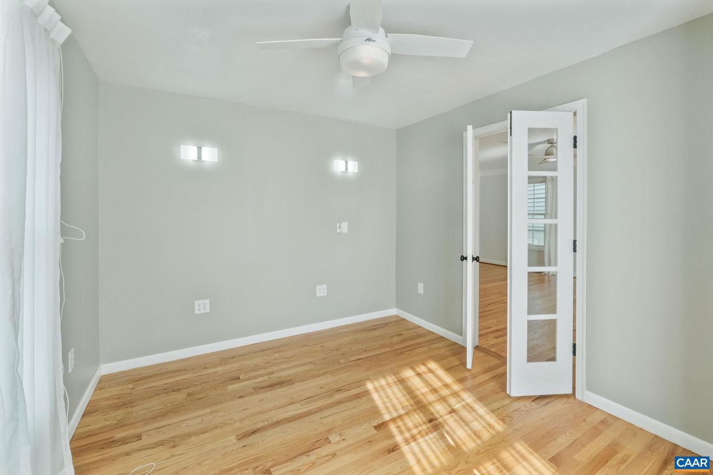 118 ROYS PL, CHARLOTTESVILLE, Virginia 22902, 4 Bedrooms Bedrooms, ,3 BathroomsBathrooms,Residential,For sale,118 ROYS PL,667032 MLS # 667032