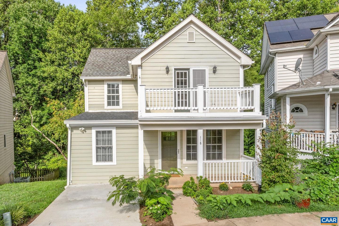 118 ROYS PL, CHARLOTTESVILLE, Virginia 22902, 4 Bedrooms Bedrooms, ,3 BathroomsBathrooms,Residential,For sale,118 ROYS PL,667032 MLS # 667032