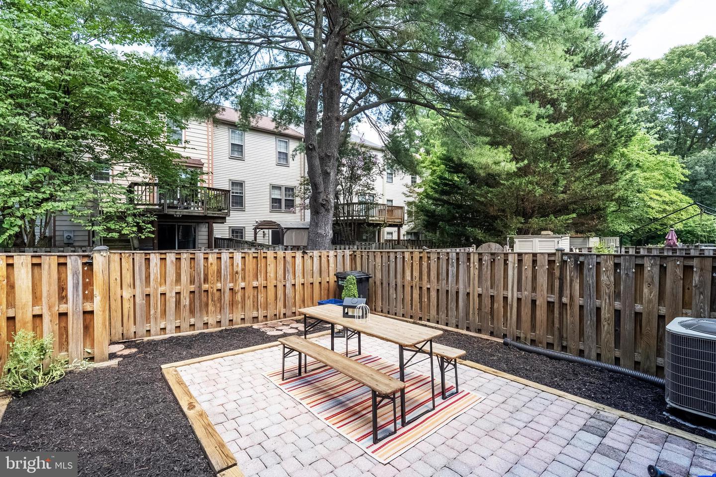 5415 NEW LONDON PARK DR, FAIRFAX, Virginia 22032, 3 Bedrooms Bedrooms, 12 Rooms Rooms,3 BathroomsBathrooms,Residential,For sale,5415 NEW LONDON PARK DR,VAFX2256872 MLS # VAFX2256872
