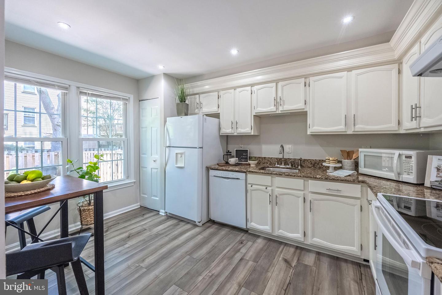 5415 NEW LONDON PARK DR, FAIRFAX, Virginia 22032, 3 Bedrooms Bedrooms, 12 Rooms Rooms,3 BathroomsBathrooms,Residential,For sale,5415 NEW LONDON PARK DR,VAFX2256872 MLS # VAFX2256872