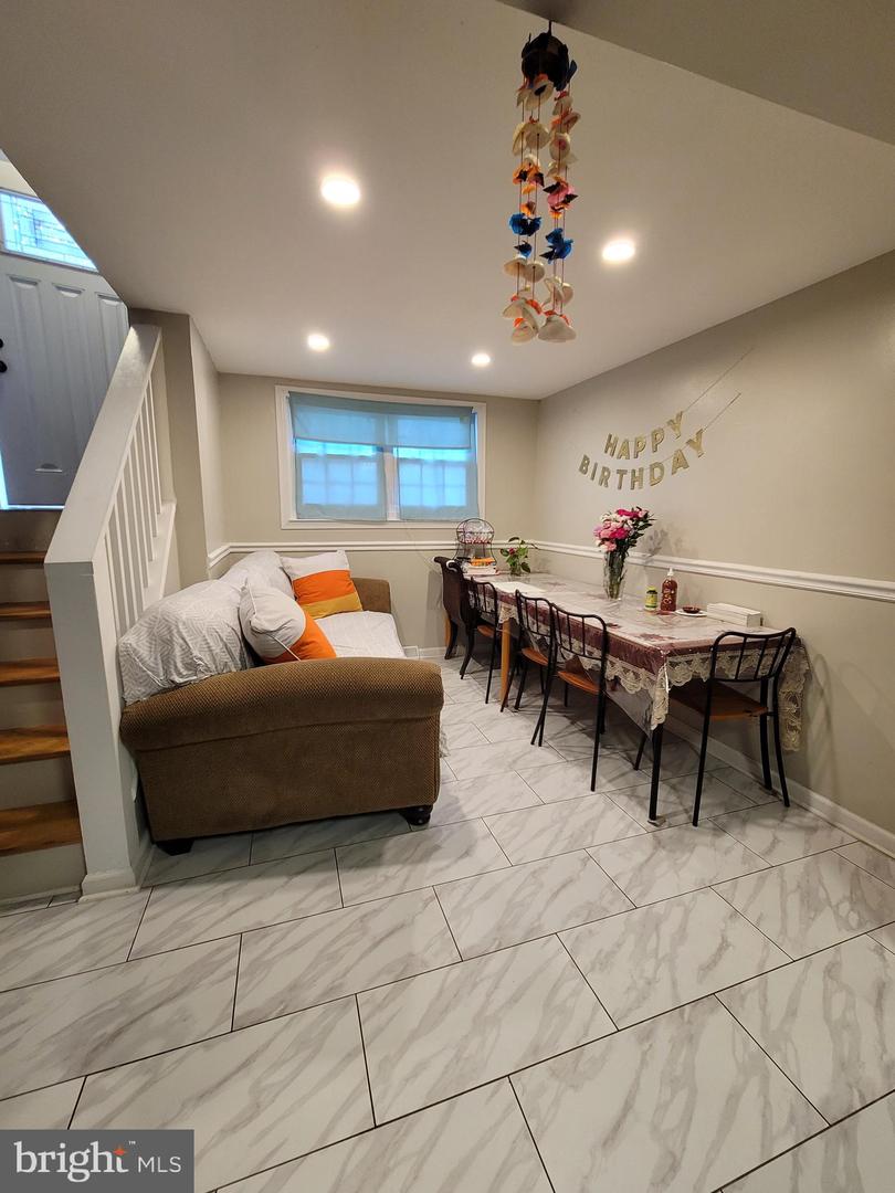 9111 YORKSHIRE LN, MANASSAS, Virginia 20111, 4 Bedrooms Bedrooms, ,3 BathroomsBathrooms,Residential,For sale,9111 YORKSHIRE LN,VAPW2099758 MLS # VAPW2099758