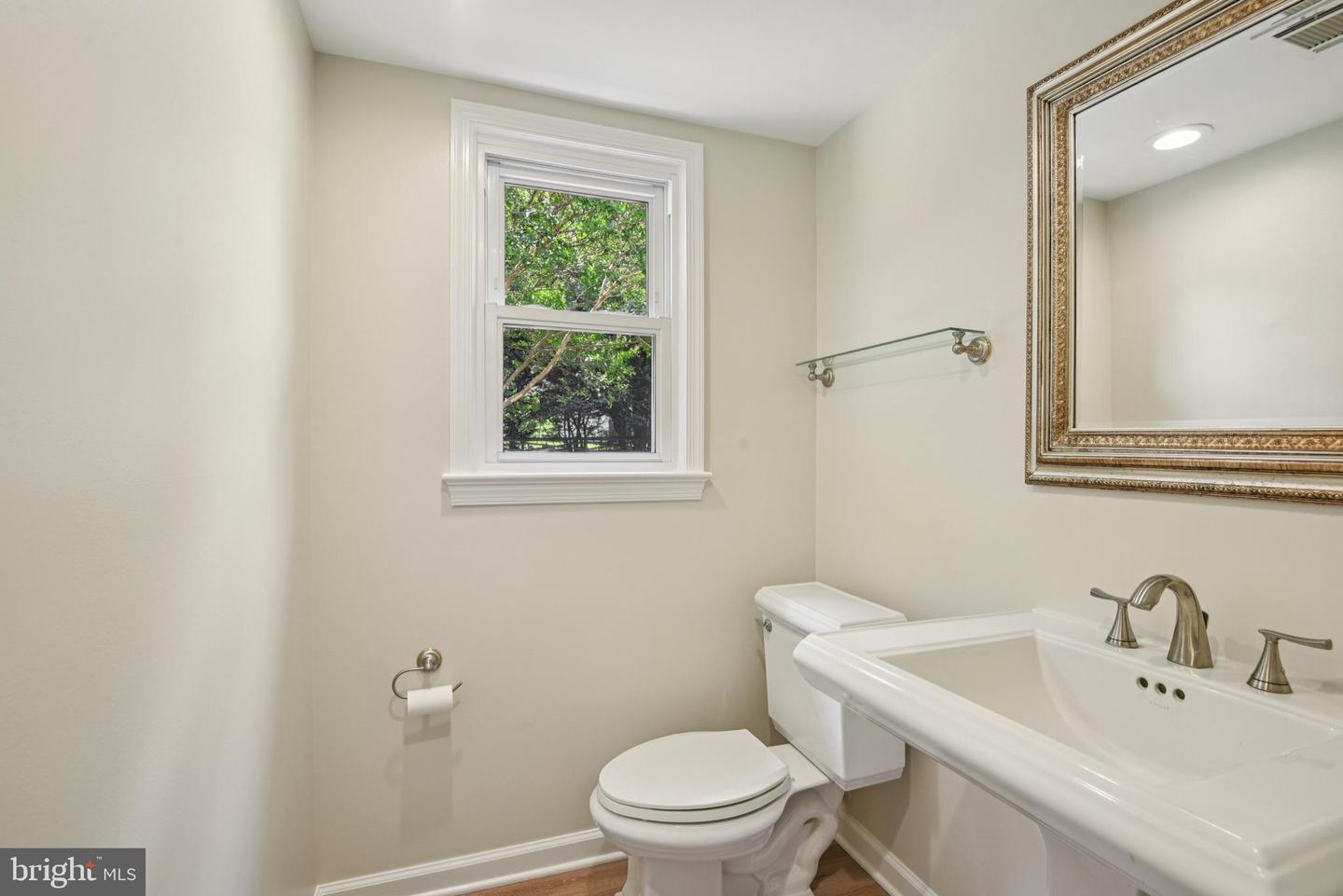 12761 ROCKWOOD LN, WOODBRIDGE, Virginia 22192, 4 Bedrooms Bedrooms, ,2 BathroomsBathrooms,Residential,For sale,12761 ROCKWOOD LN,VAPW2099780 MLS # VAPW2099780