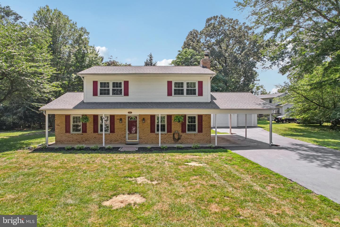 12761 ROCKWOOD LN, WOODBRIDGE, Virginia 22192, 4 Bedrooms Bedrooms, ,2 BathroomsBathrooms,Residential,For sale,12761 ROCKWOOD LN,VAPW2099780 MLS # VAPW2099780