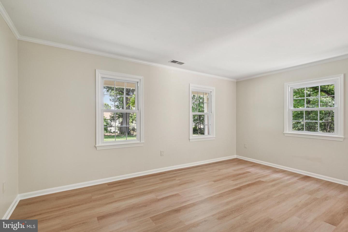12761 ROCKWOOD LN, WOODBRIDGE, Virginia 22192, 4 Bedrooms Bedrooms, ,2 BathroomsBathrooms,Residential,For sale,12761 ROCKWOOD LN,VAPW2099780 MLS # VAPW2099780
