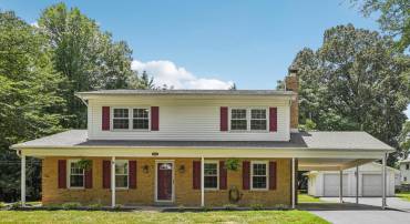 12761 ROCKWOOD LN, WOODBRIDGE, Virginia 22192, 4 Bedrooms Bedrooms, ,2 BathroomsBathrooms,Residential,For sale,12761 ROCKWOOD LN,VAPW2099780 MLS # VAPW2099780