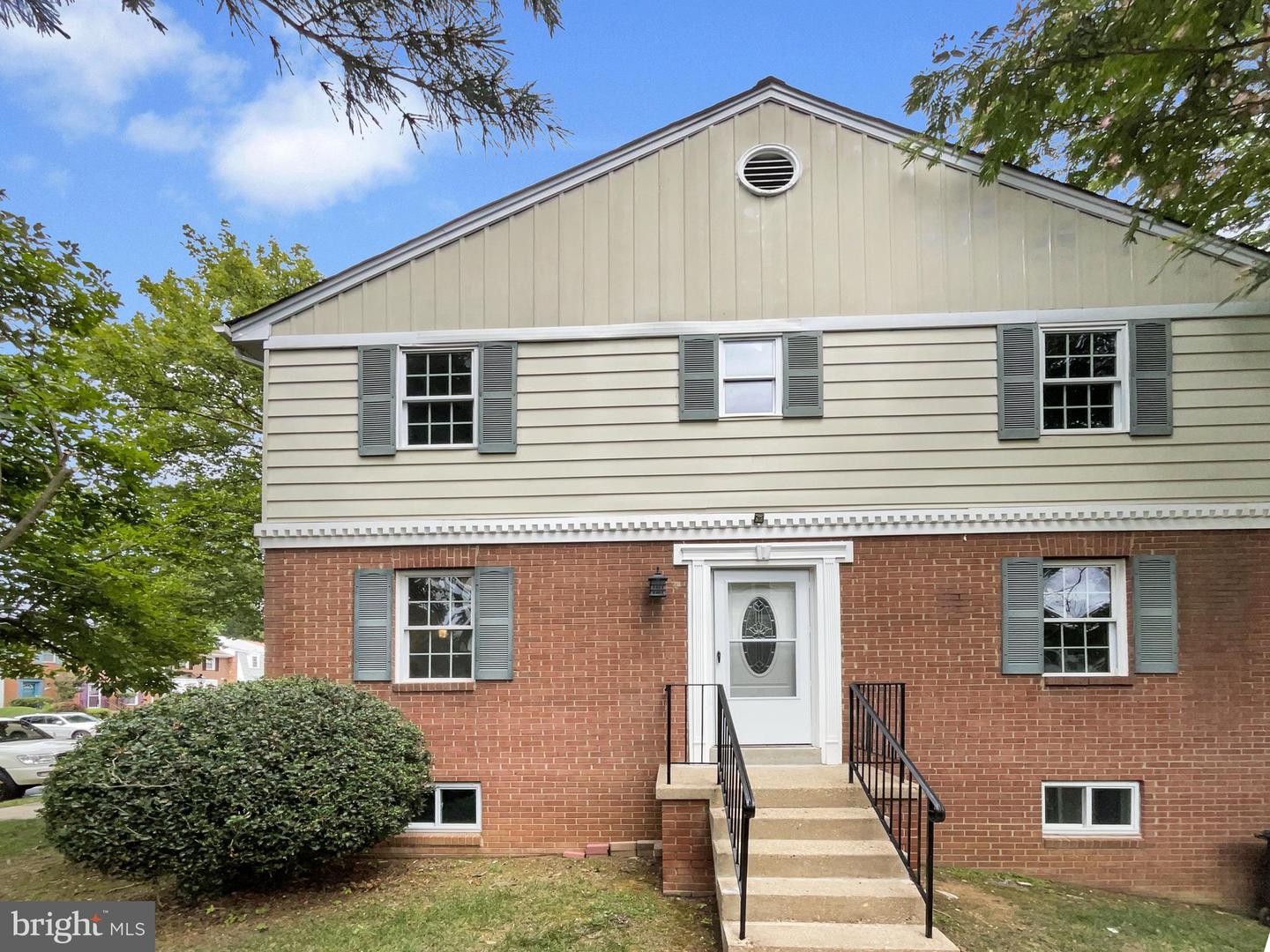 6014 TICONDEROGA CT, BURKE, Virginia 22015, 4 Bedrooms Bedrooms, ,2 BathroomsBathrooms,Residential,For sale,6014 TICONDEROGA CT,VAFX2256976 MLS # VAFX2256976