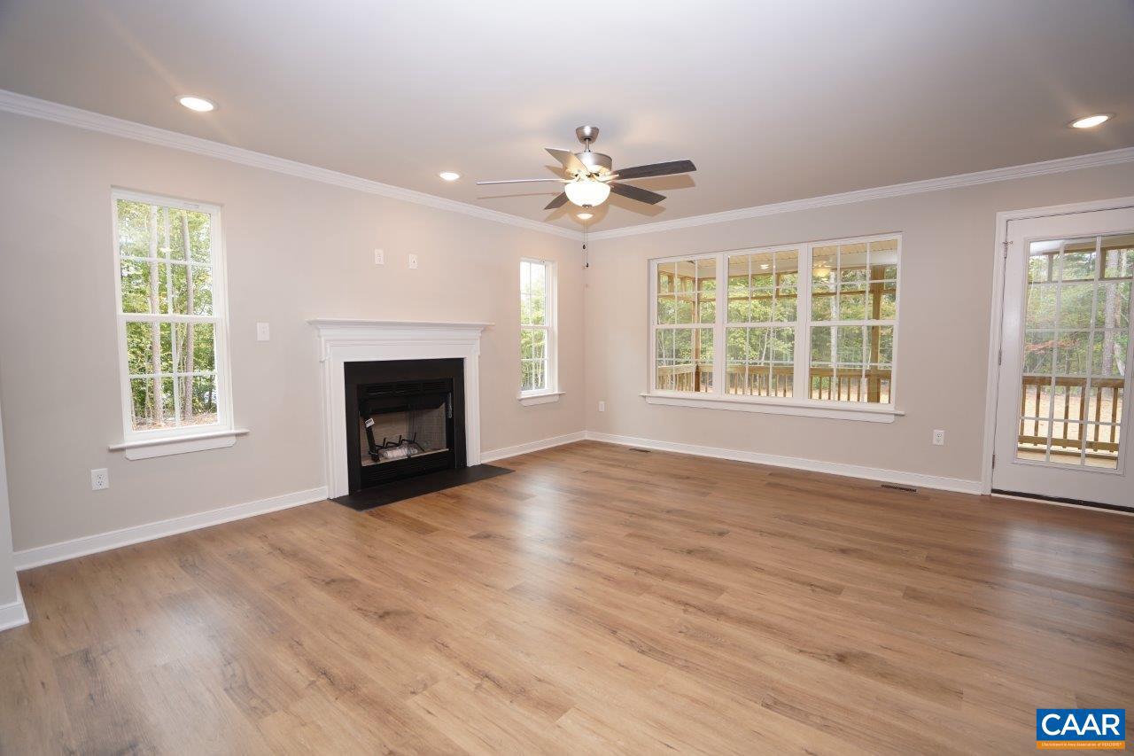 54 PORKCHOP CT, LOUISA, Virginia 23093, 4 Bedrooms Bedrooms, ,2 BathroomsBathrooms,Residential,For sale,54 PORKCHOP CT,667035 MLS # 667035