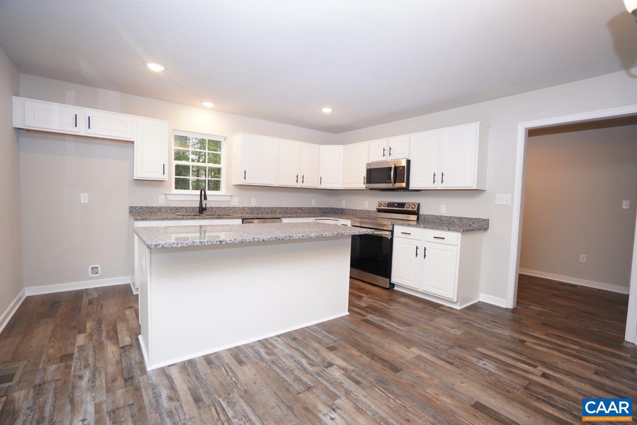 54 PORKCHOP CT, LOUISA, Virginia 23093, 4 Bedrooms Bedrooms, ,2 BathroomsBathrooms,Residential,For sale,54 PORKCHOP CT,667035 MLS # 667035