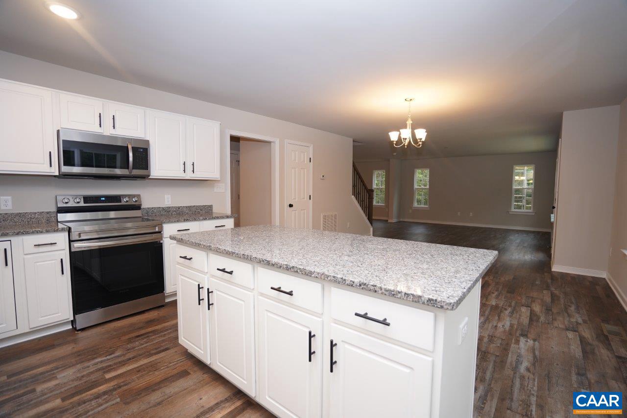 54 PORKCHOP CT, LOUISA, Virginia 23093, 4 Bedrooms Bedrooms, ,2 BathroomsBathrooms,Residential,For sale,54 PORKCHOP CT,667035 MLS # 667035