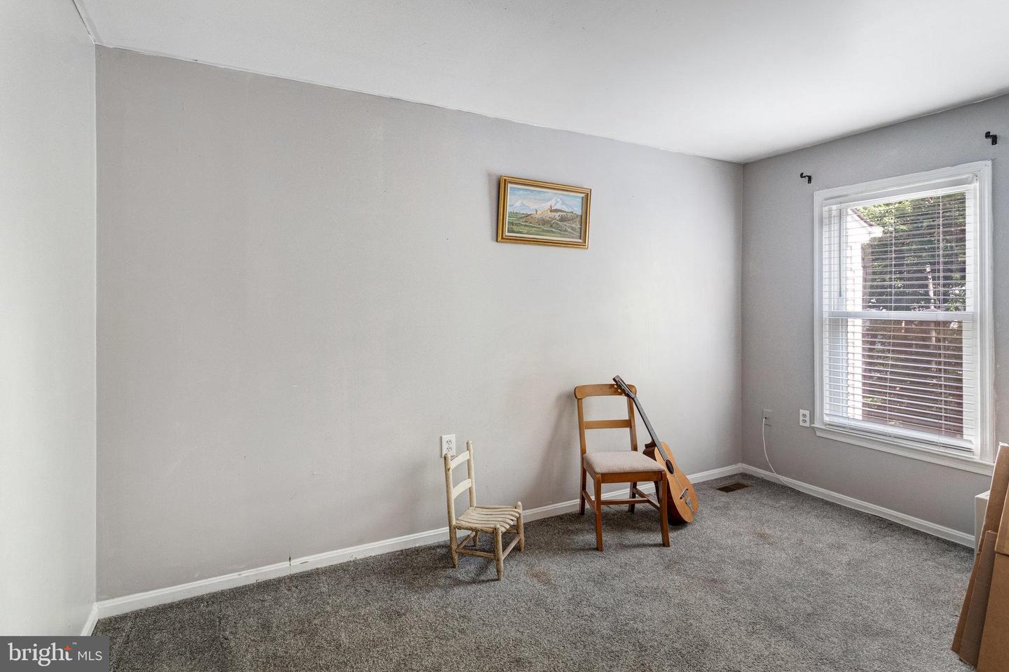 12944 LOCKLEVEN LN, WOODBRIDGE, Virginia 22192, 3 Bedrooms Bedrooms, ,2 BathroomsBathrooms,Residential,For sale,12944 LOCKLEVEN LN,VAPW2099782 MLS # VAPW2099782