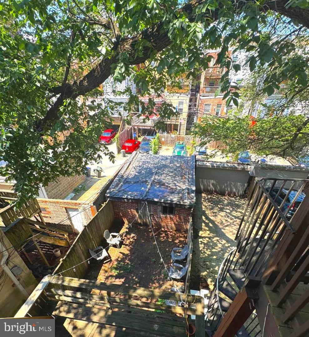 1347 IRVING ST NW, WASHINGTON, District Of Columbia 20010, 5 Bedrooms Bedrooms, ,2 BathroomsBathrooms,Residential,For sale,1347 IRVING ST NW,DCDC2211668 MLS # DCDC2211668