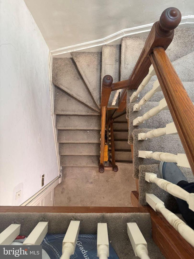1347 IRVING ST NW, WASHINGTON, District Of Columbia 20010, 5 Bedrooms Bedrooms, ,2 BathroomsBathrooms,Residential,For sale,1347 IRVING ST NW,DCDC2211668 MLS # DCDC2211668