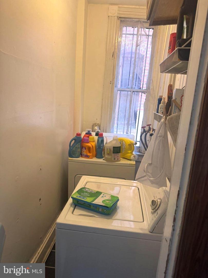 1347 IRVING ST NW, WASHINGTON, District Of Columbia 20010, 4 Bedrooms Bedrooms, ,2 BathroomsBathrooms,Residential,For sale,1347 IRVING ST NW,DCDC2211668 MLS # DCDC2211668