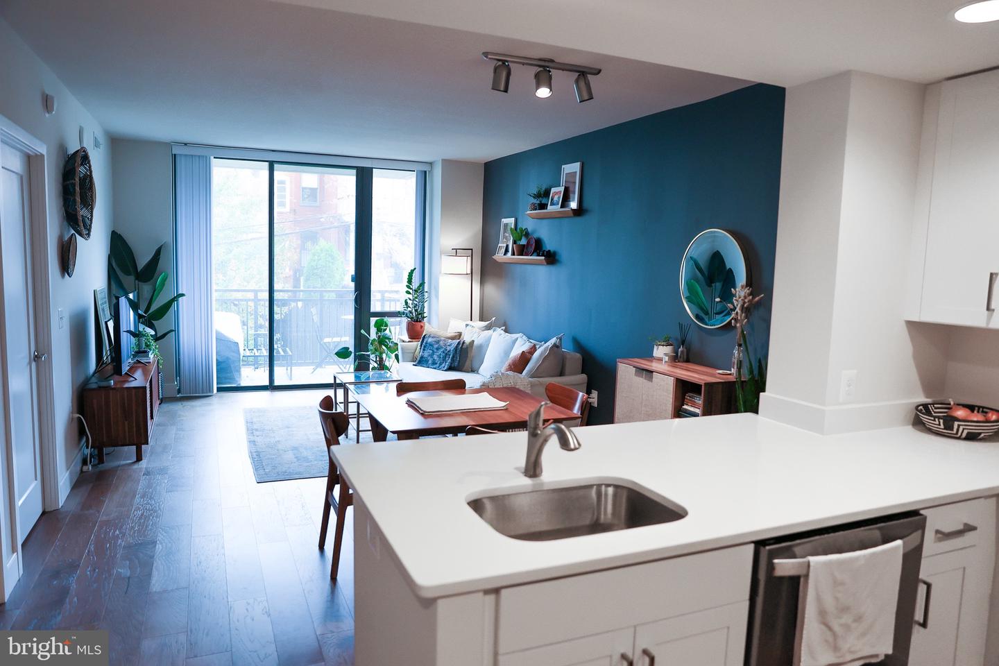 50 FLORIDA AVE NE #310, WASHINGTON, District Of Columbia 20002, 1 Bedroom Bedrooms, ,1 BathroomBathrooms,Residential,For sale,50 FLORIDA AVE NE #310,DCDC2211670 MLS # DCDC2211670