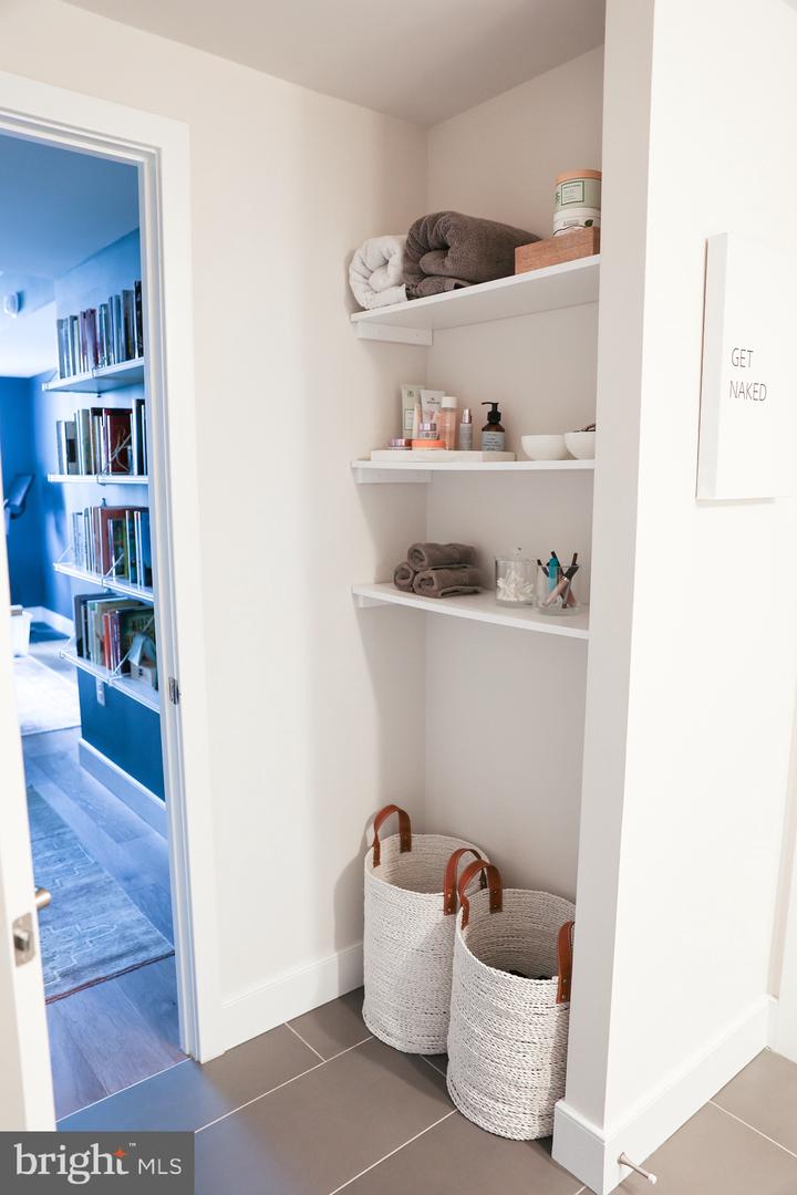 50 FLORIDA AVE NE #310, WASHINGTON, District Of Columbia 20002, 1 Bedroom Bedrooms, ,1 BathroomBathrooms,Residential,For sale,50 FLORIDA AVE NE #310,DCDC2211670 MLS # DCDC2211670