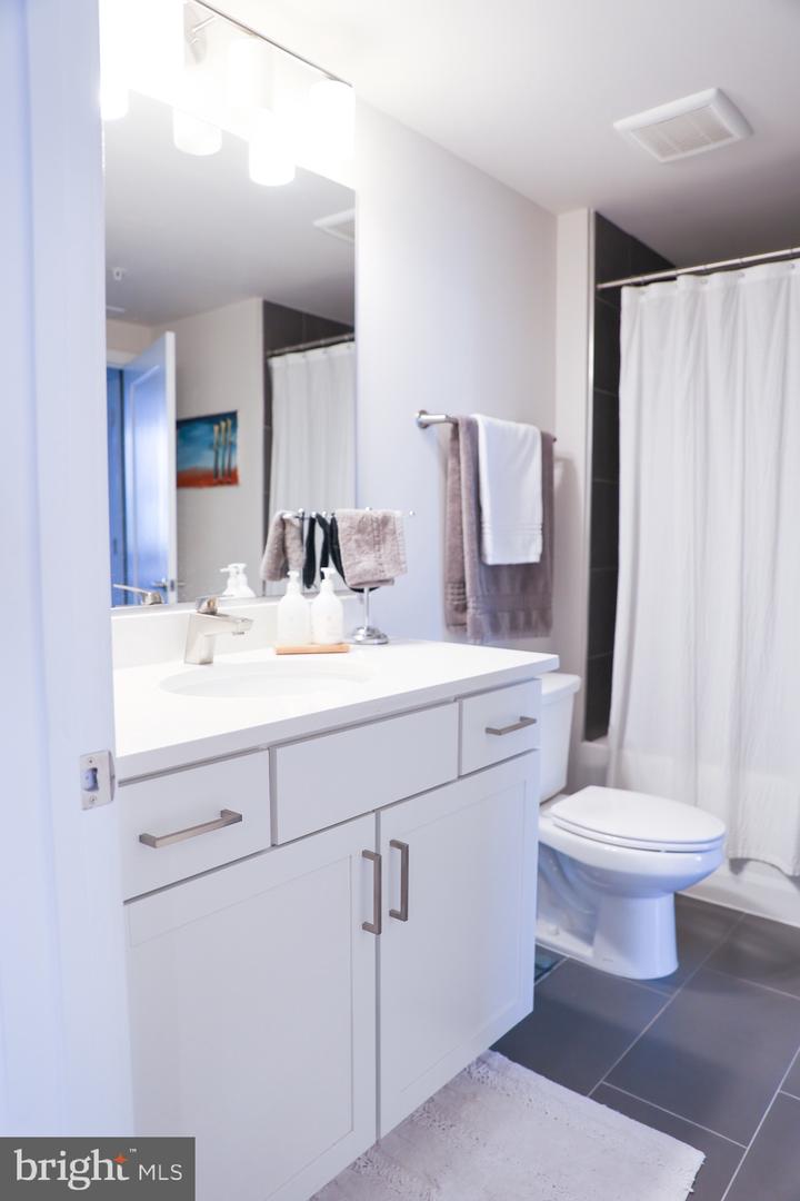 50 FLORIDA AVE NE #310, WASHINGTON, District Of Columbia 20002, 1 Bedroom Bedrooms, ,1 BathroomBathrooms,Residential,For sale,50 FLORIDA AVE NE #310,DCDC2211670 MLS # DCDC2211670