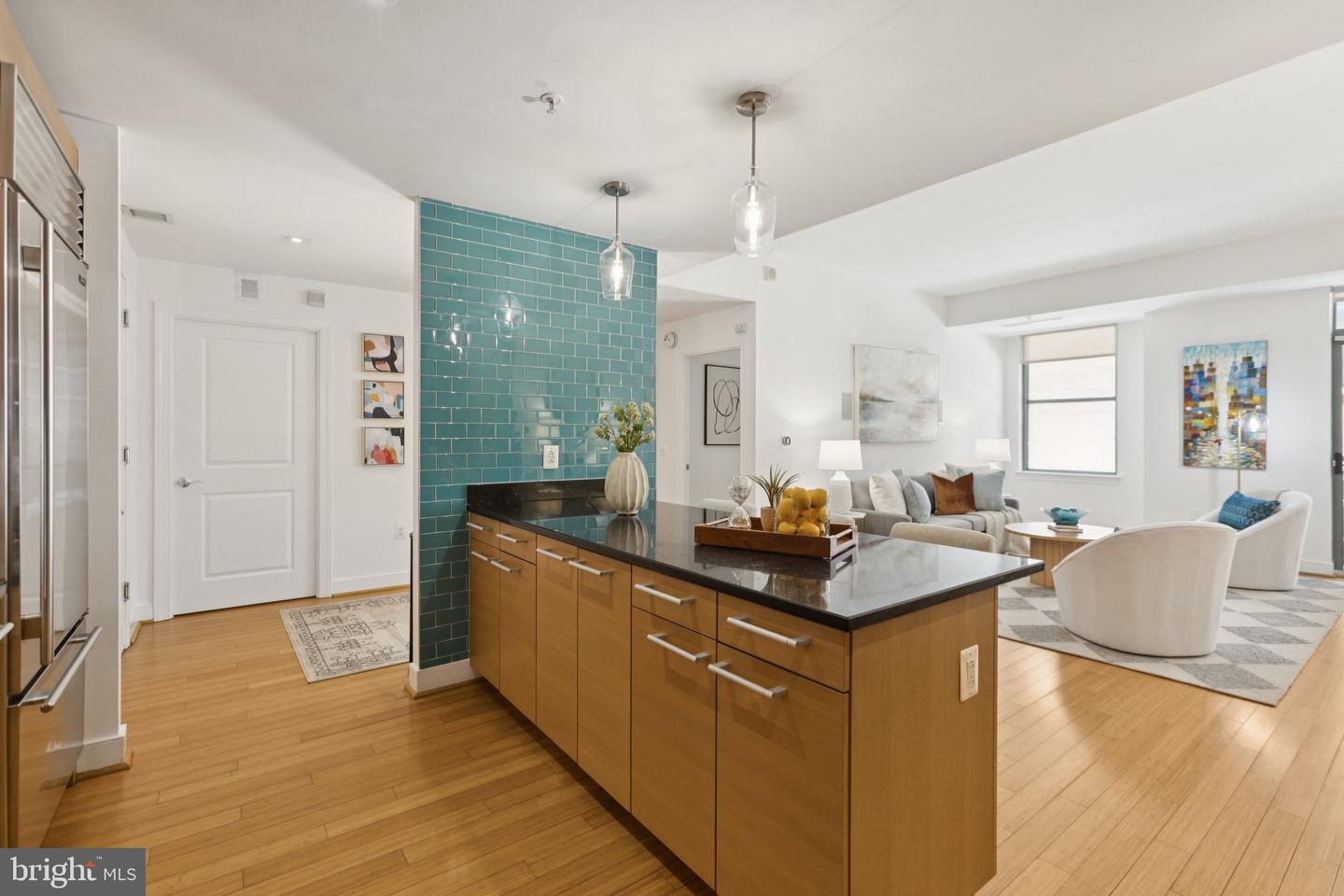 2425 L ST NW #210, WASHINGTON, District Of Columbia 20037, 2 Bedrooms Bedrooms, ,2 BathroomsBathrooms,Residential,For sale,2425 L ST NW #210,DCDC2211702 MLS # DCDC2211702