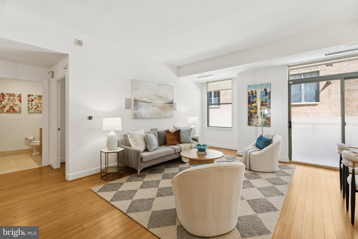 2425 L ST NW #210, WASHINGTON, District Of Columbia 20037, 2 Bedrooms Bedrooms, ,2 BathroomsBathrooms,Residential,For sale,2425 L ST NW #210,DCDC2211702 MLS # DCDC2211702