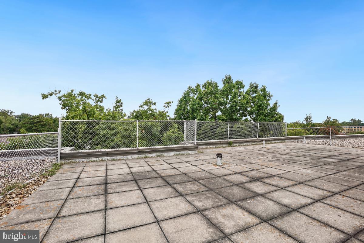 5315 CONNECTICUT AVE NW #605, WASHINGTON, District Of Columbia 20015, 2 Bedrooms Bedrooms, ,1 BathroomBathrooms,Residential,For sale,5315 CONNECTICUT AVE NW #605,DCDC2211706 MLS # DCDC2211706