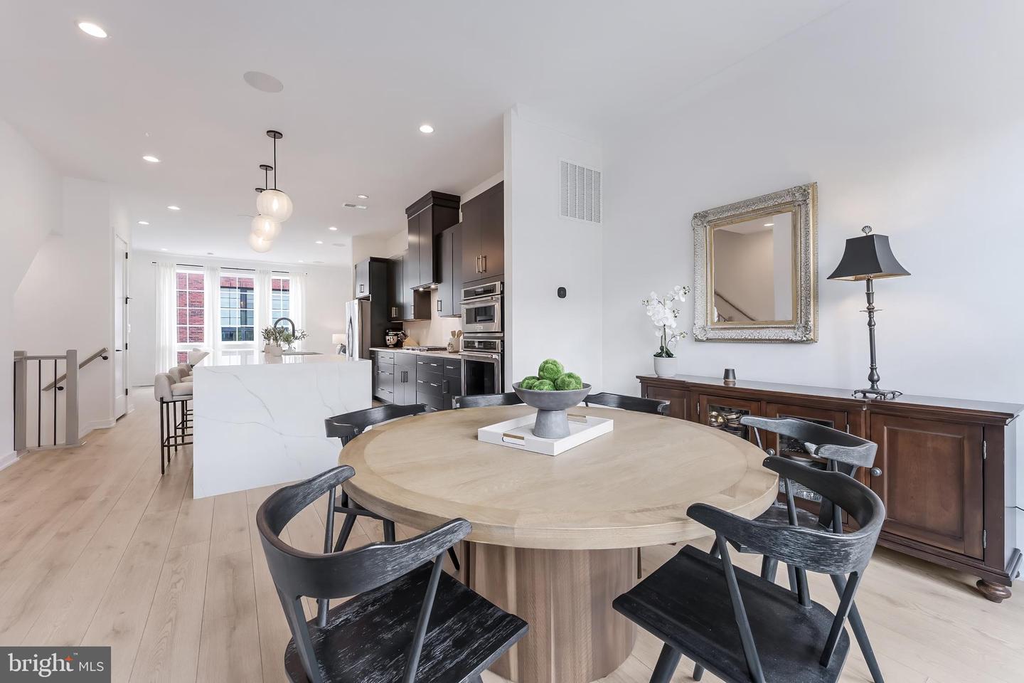 1974 ROLAND CLARKE PL, RESTON, Virginia 20191, 3 Bedrooms Bedrooms, ,3 BathroomsBathrooms,Residential,For sale,1974 ROLAND CLARKE PL,VAFX2257056 MLS # VAFX2257056