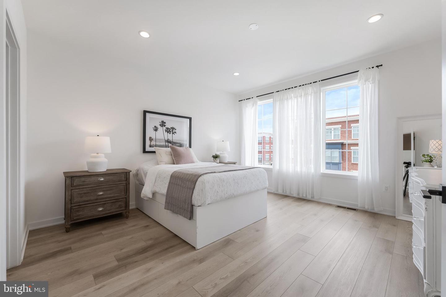 1974 ROLAND CLARKE PL, RESTON, Virginia 20191, 3 Bedrooms Bedrooms, ,3 BathroomsBathrooms,Residential,For sale,1974 ROLAND CLARKE PL,VAFX2257056 MLS # VAFX2257056