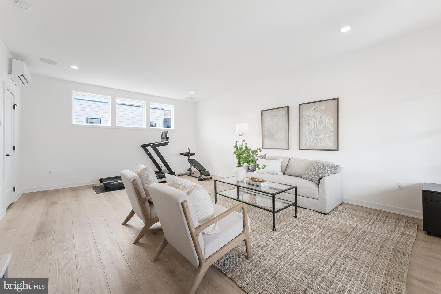 1974 ROLAND CLARKE PL, RESTON, Virginia 20191, 3 Bedrooms Bedrooms, ,3 BathroomsBathrooms,Residential,For sale,1974 ROLAND CLARKE PL,VAFX2257056 MLS # VAFX2257056