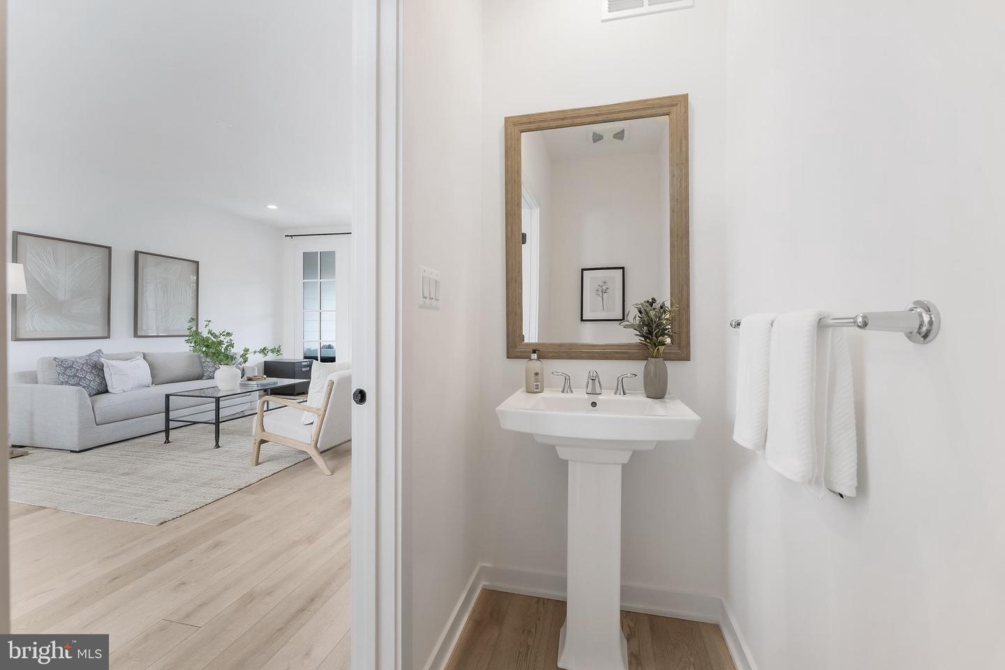 1974 ROLAND CLARKE PL, RESTON, Virginia 20191, 3 Bedrooms Bedrooms, ,3 BathroomsBathrooms,Residential,For sale,1974 ROLAND CLARKE PL,VAFX2257056 MLS # VAFX2257056