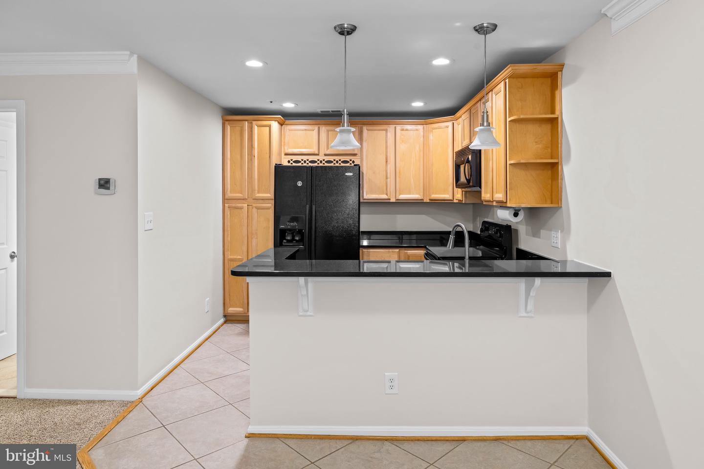 244 S REYNOLDS ST #405, ALEXANDRIA, Virginia 22304, 2 Bedrooms Bedrooms, ,2 BathroomsBathrooms,Residential,For sale,244 S REYNOLDS ST #405,VAAX2047772 MLS # VAAX2047772