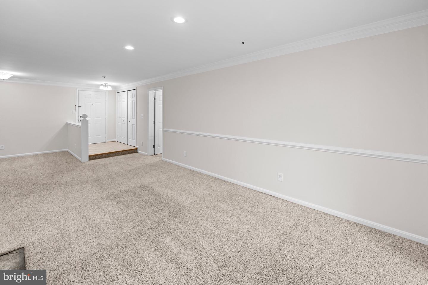 244 S REYNOLDS ST #405, ALEXANDRIA, Virginia 22304, 2 Bedrooms Bedrooms, ,2 BathroomsBathrooms,Residential,For sale,244 S REYNOLDS ST #405,VAAX2047772 MLS # VAAX2047772
