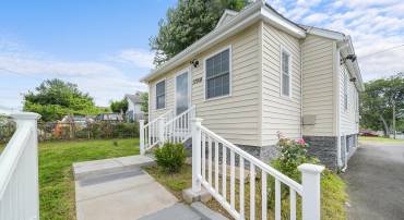 17914 DR DAVID CLINE LN, DUMFRIES, Virginia 22026, 3 Bedrooms Bedrooms, ,1 BathroomBathrooms,Residential,For sale,17914 DR DAVID CLINE LN,VAPW2099806 MLS # VAPW2099806