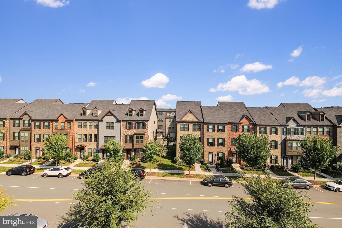 22362 LUCAS TER, ASHBURN, Virginia 20148, 4 Bedrooms Bedrooms, ,3 BathroomsBathrooms,Residential,For sale,22362 LUCAS TER,VALO2102992 MLS # VALO2102992