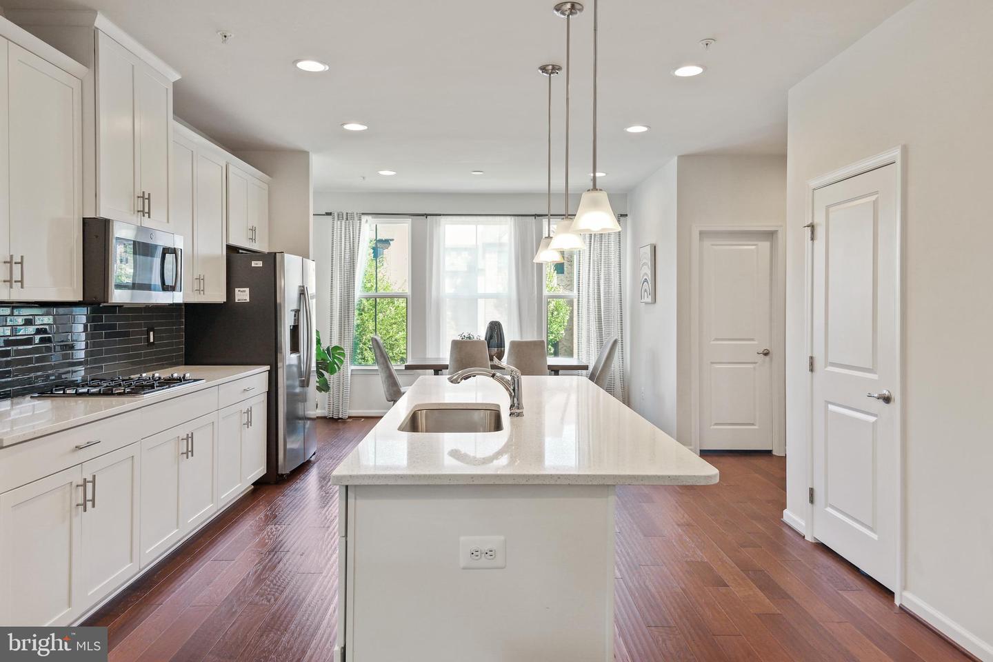 22362 LUCAS TER, ASHBURN, Virginia 20148, 4 Bedrooms Bedrooms, ,3 BathroomsBathrooms,Residential,For sale,22362 LUCAS TER,VALO2102992 MLS # VALO2102992