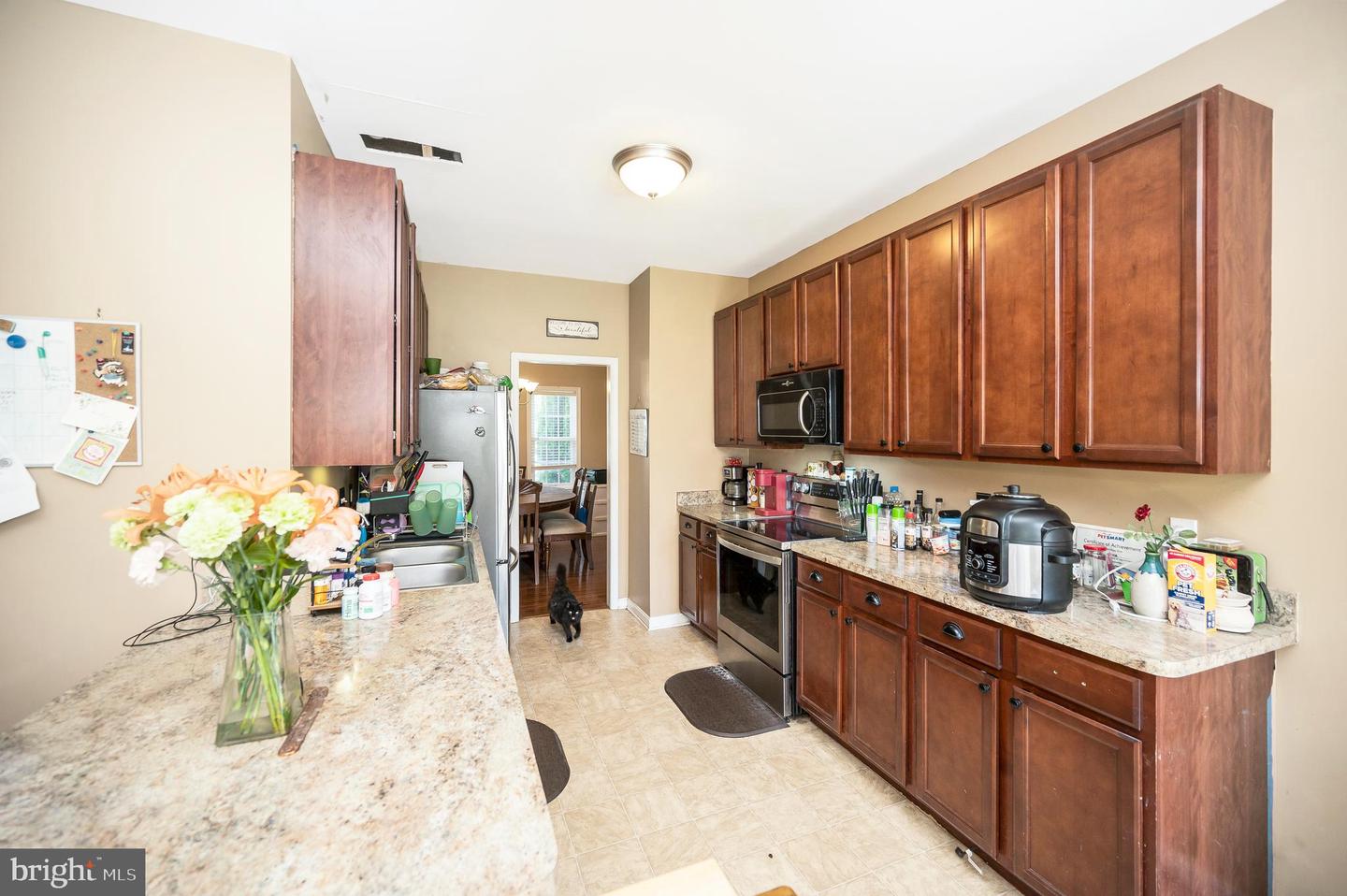 7110 CONWAY PL, RUTHER GLEN, Virginia 22546, 3 Bedrooms Bedrooms, ,2 BathroomsBathrooms,Residential,For sale,7110 CONWAY PL,VACV2008542 MLS # VACV2008542
