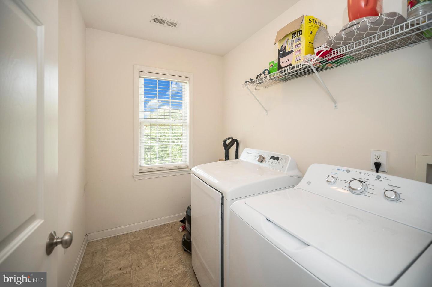7110 CONWAY PL, RUTHER GLEN, Virginia 22546, 3 Bedrooms Bedrooms, ,2 BathroomsBathrooms,Residential,For sale,7110 CONWAY PL,VACV2008542 MLS # VACV2008542