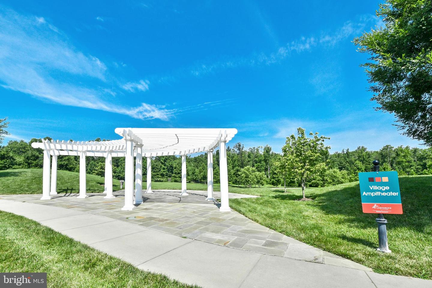 7110 CONWAY PL, RUTHER GLEN, Virginia 22546, 3 Bedrooms Bedrooms, ,2 BathroomsBathrooms,Residential,For sale,7110 CONWAY PL,VACV2008542 MLS # VACV2008542